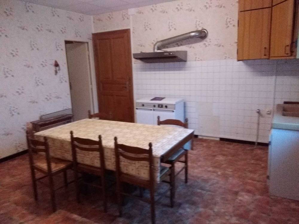 Appartement-4-pieces-seveux-cuisine